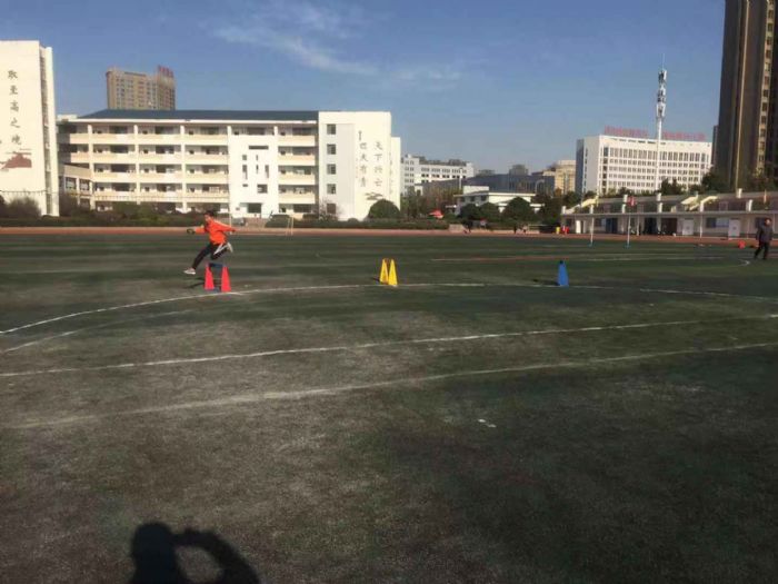 201219_1128403_s.jpg